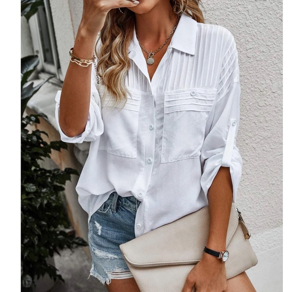 Classic White Button down pleated Oversized Shirt - Picture 1 of 3